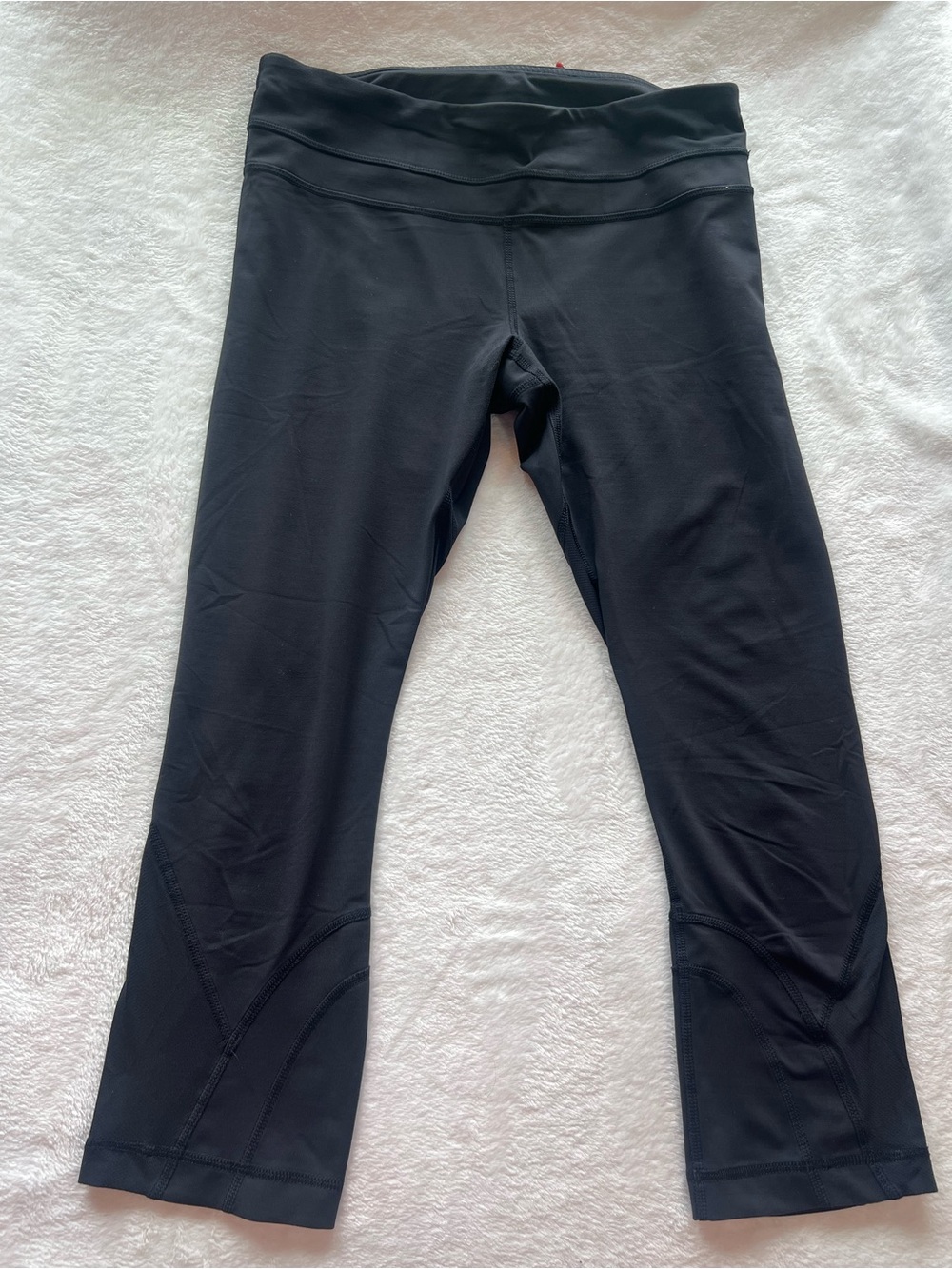 lululemon athletica Black Capri Leggings